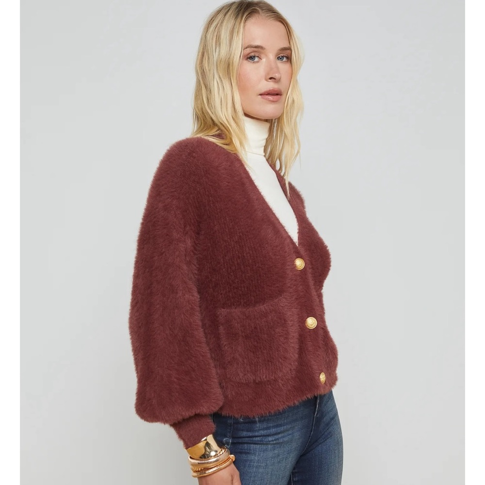 L’AGENCE Harriet BlousonSlv Cardigan Fuzzy soft sweater-chestnut brownn